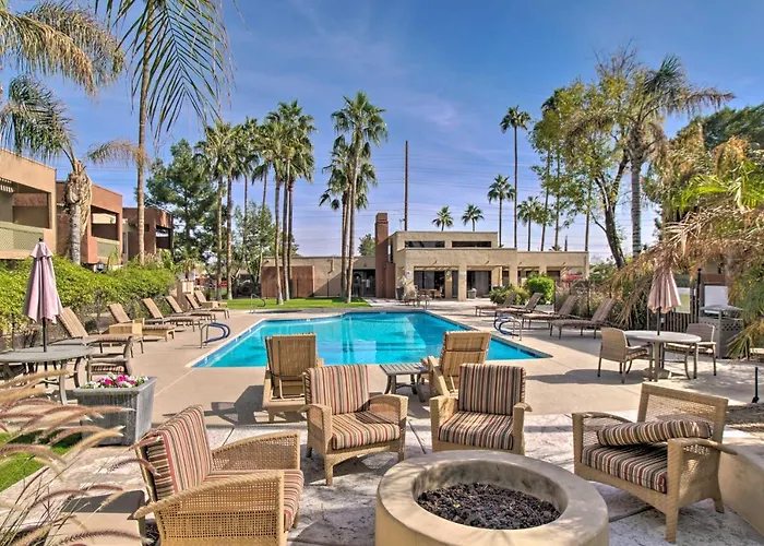 Golfer's Haven! W/ Pool Access In *